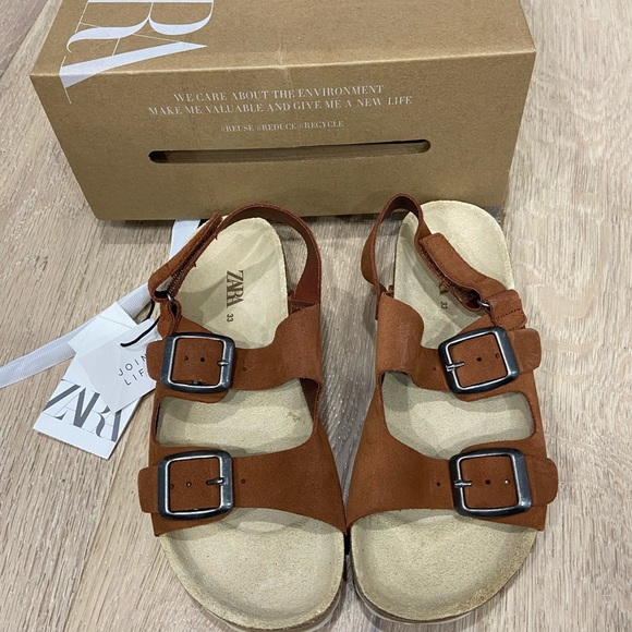 Zara boys leather sandals - Picture 1 of 1